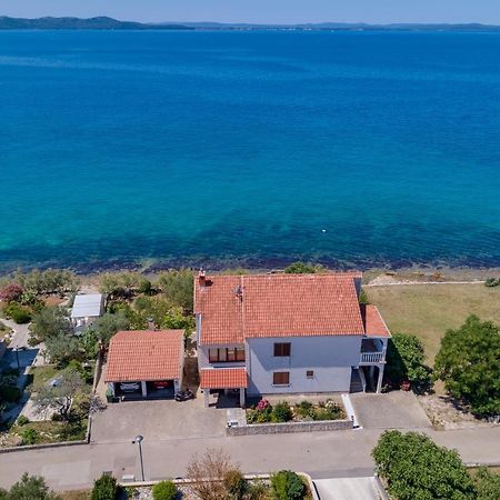 Family Friendly Seaside Apartments Kozino, Zadar - 5756 Petrcane Eksteriør billede