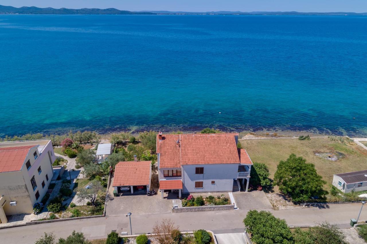 Family Friendly Seaside Apartments Kozino, Zadar - 5756 Petrcane Eksteriør billede